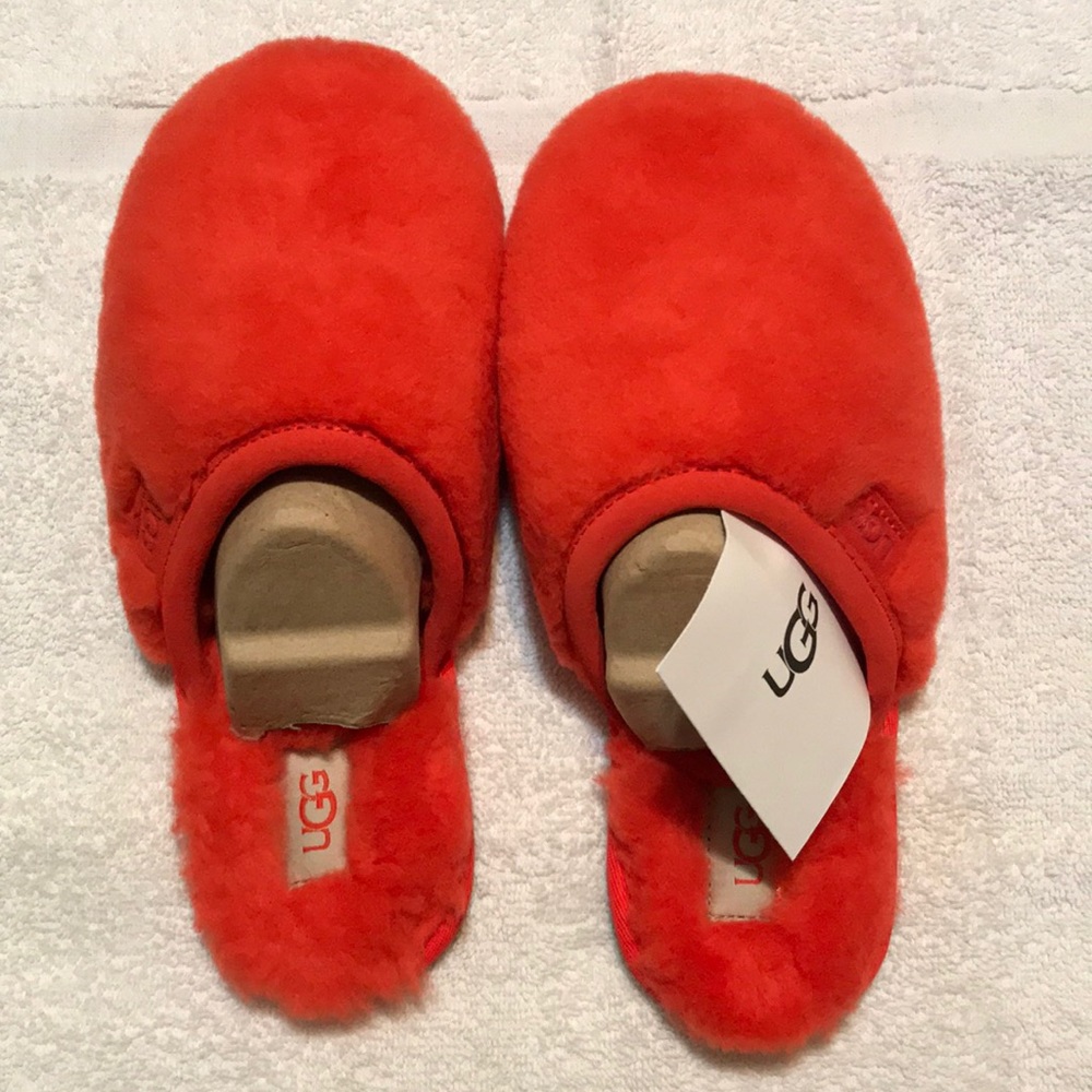 UGG Fluffette Hard bottom slides/slippers